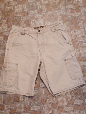 Men's Cargo Shorts in Light Beige - Durable Everyday Wear